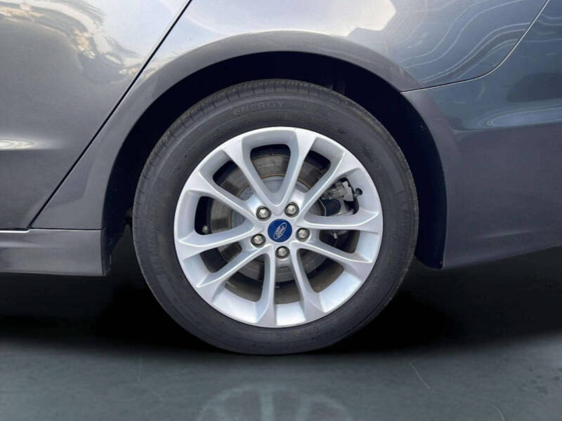 2020 Ford Fusion Energi Titanium