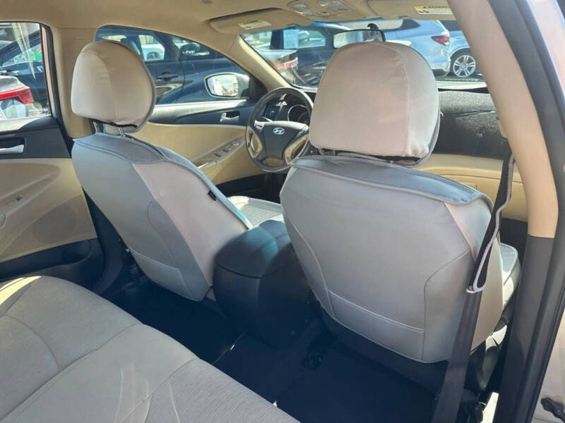 2011 Hyundai Sonata GLS