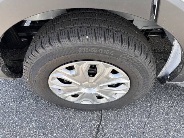 2025 Ford Transit 250