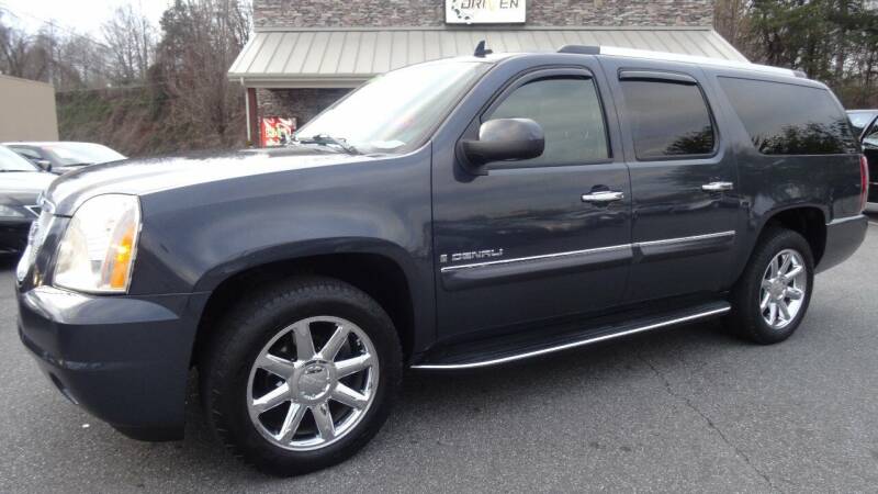 2008 GMC Yukon XL for sale at Driven Pre-Owned in Lenoir NC