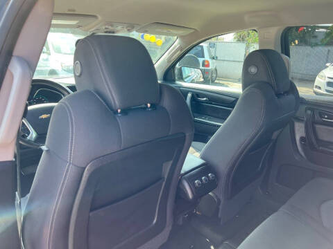 2016 Chevrolet Traverse LT