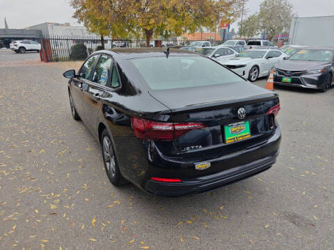 2024 Volkswagen Jetta SE