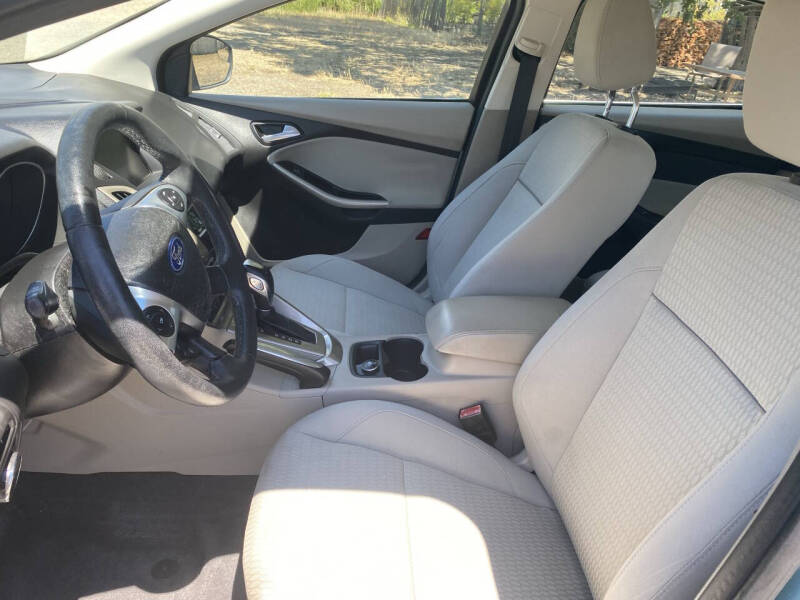 2012 Ford Focus SEL