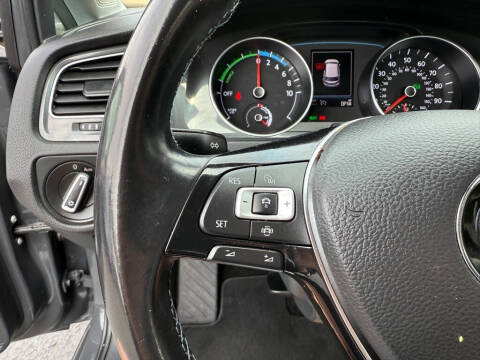 2019 Volkswagen e-Golf SE