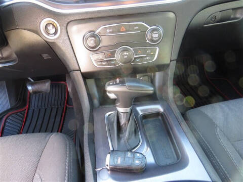 2015 Dodge Charger SE