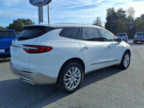 2021 Buick Enclave Essence