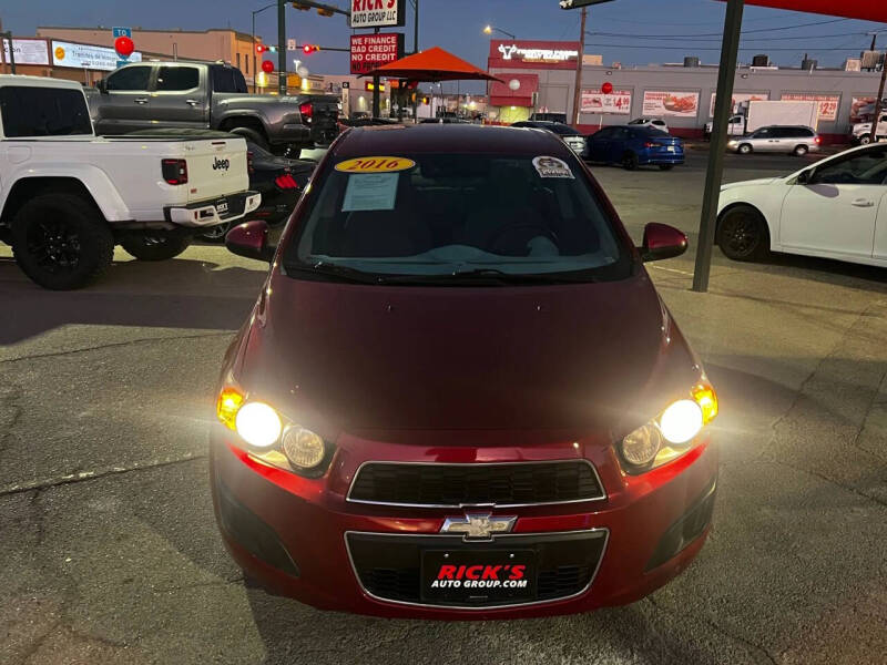 2016 Chevrolet Sonic LT Auto