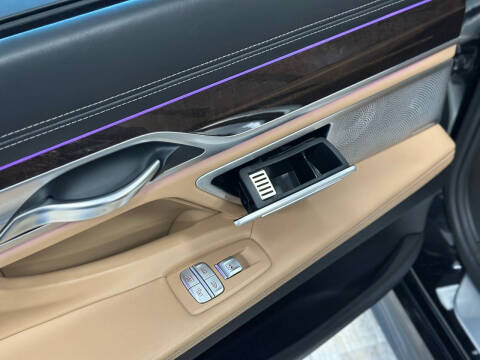 2017 BMW 7 Series 750i xDrive