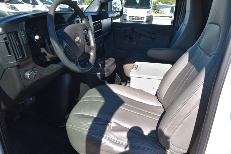 2016 Chevrolet Express 2500