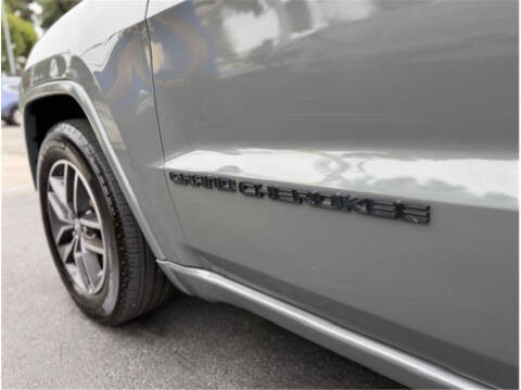 2020 Jeep Grand Cherokee Altitude