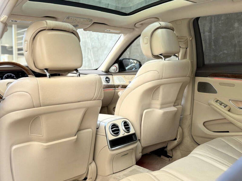 2015 Mercedes-Benz S-Class S 550