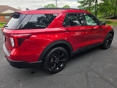 2024 Ford Explorer ST-Line