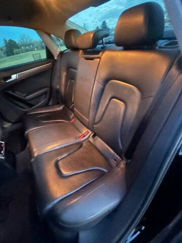 2016 Audi A4 2.0T quattro Premium