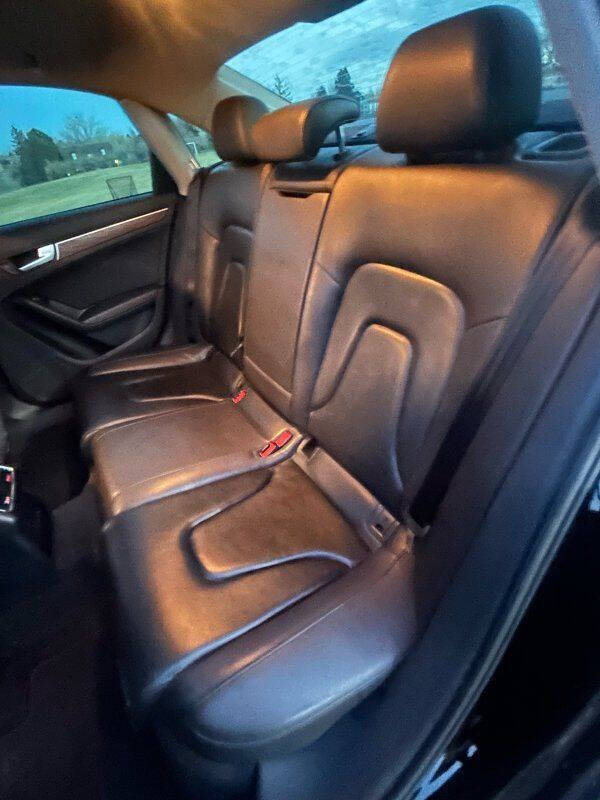 2016 Audi A4 2.0T quattro Premium