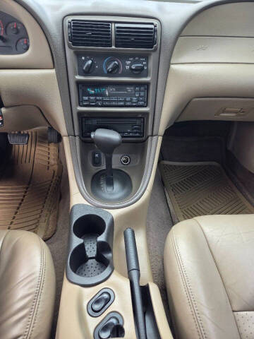 2000 Ford Mustang GT