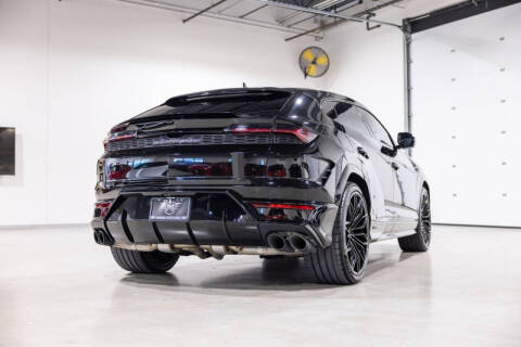 2025 Lamborghini Urus SE