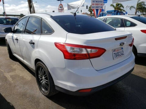 2012 Ford Focus S