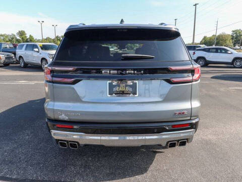 2025 GMC Acadia Denali