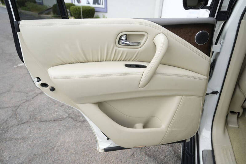 2012 Infiniti QX56