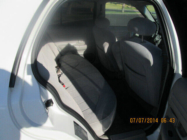 2001 Ford Crown Victoria