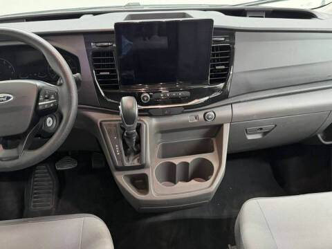 2023 Ford Transit 350 XLT
