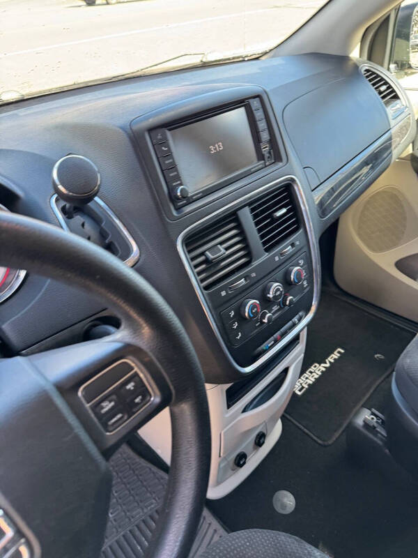 2018 Dodge Grand Caravan SE