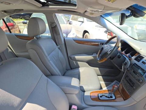 2005 Lexus ES 330