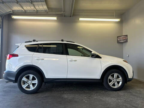 2013 Toyota RAV4 for sale at Auto Cruz in Sacramento CA