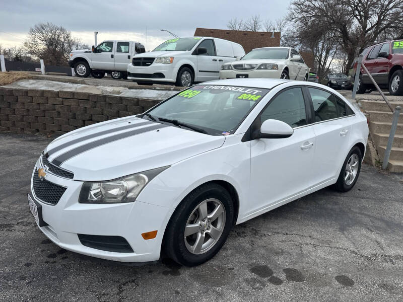 2014 Chevrolet Cruze for sale at AA Auto Sales in Independence MO