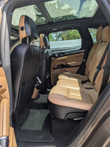 2016 Porsche Cayenne