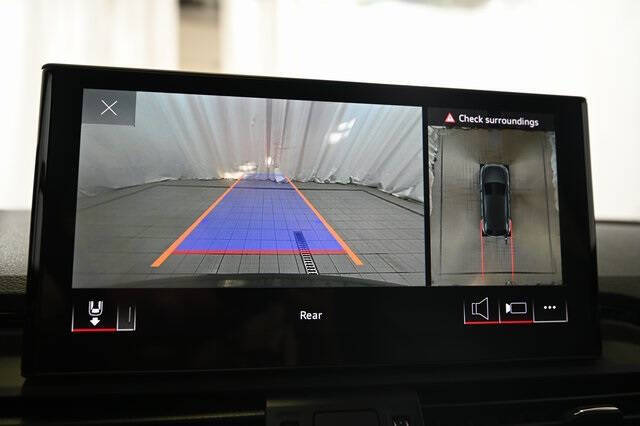 2025 Audi Q5 quattro S line Prem Plus 45 TFSI