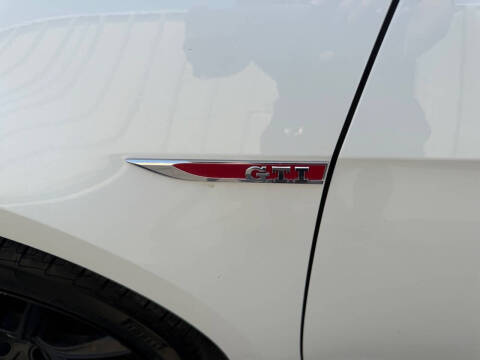 2017 Volkswagen Golf GTI S