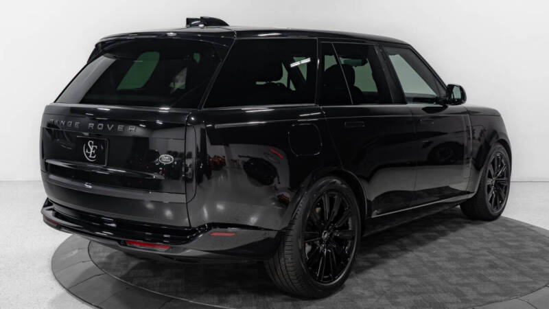 2023 Land Rover Range Rover P400 SE