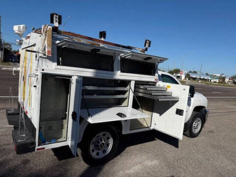 2012 Chevrolet Silverado 3500HD CC