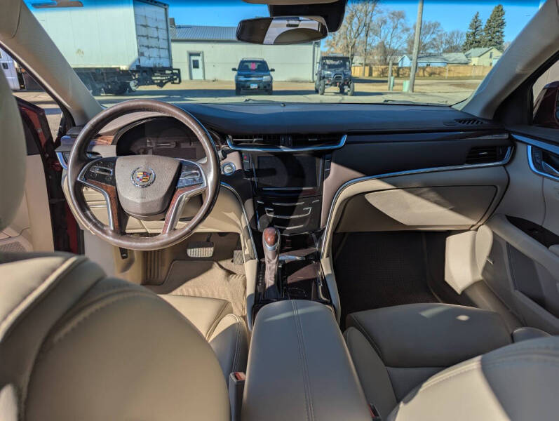 Image of 2014 Cadillac XTS Luxury Collection