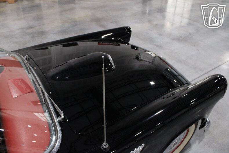 1956 Ford Thunderbird