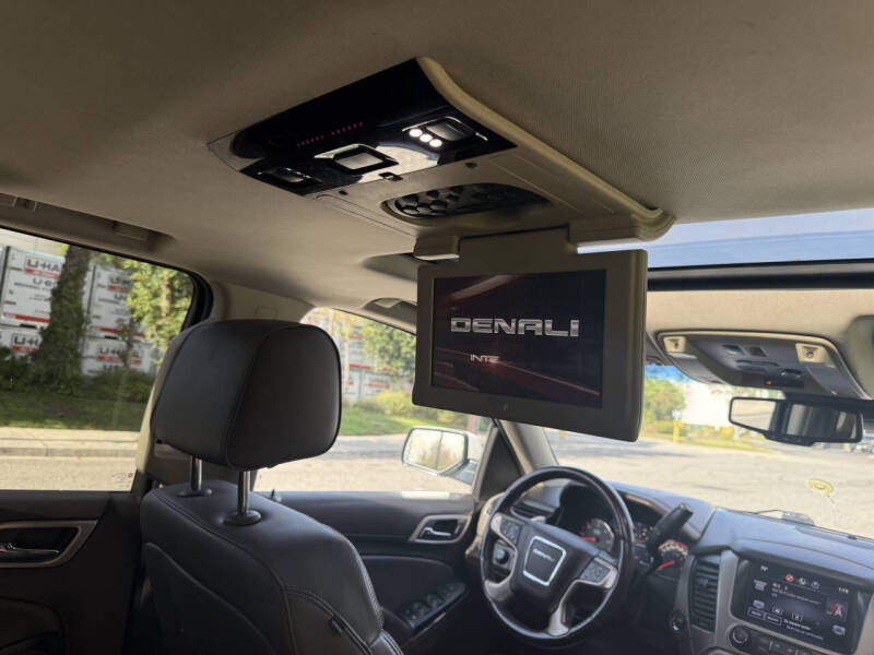 2015 GMC Yukon XL Denali