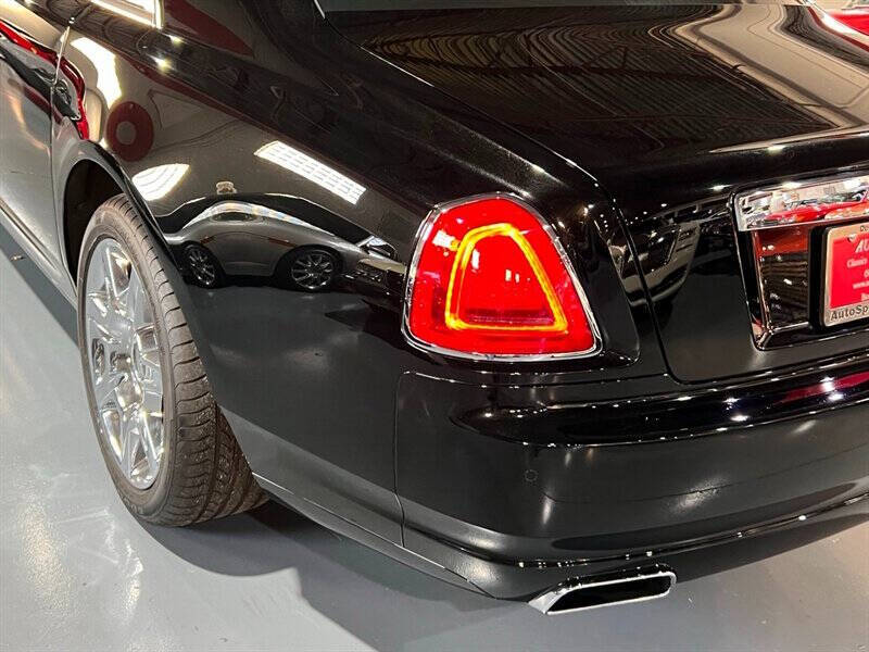 2010 Rolls-Royce Ghost Base photo 10