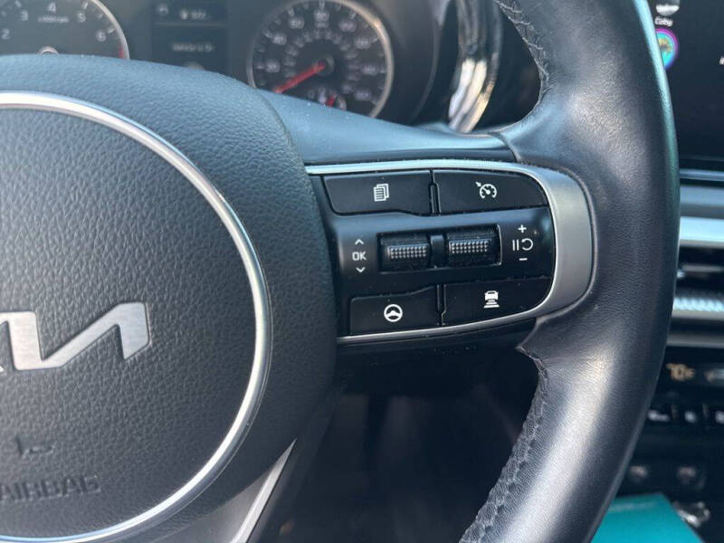 2023 Kia K5