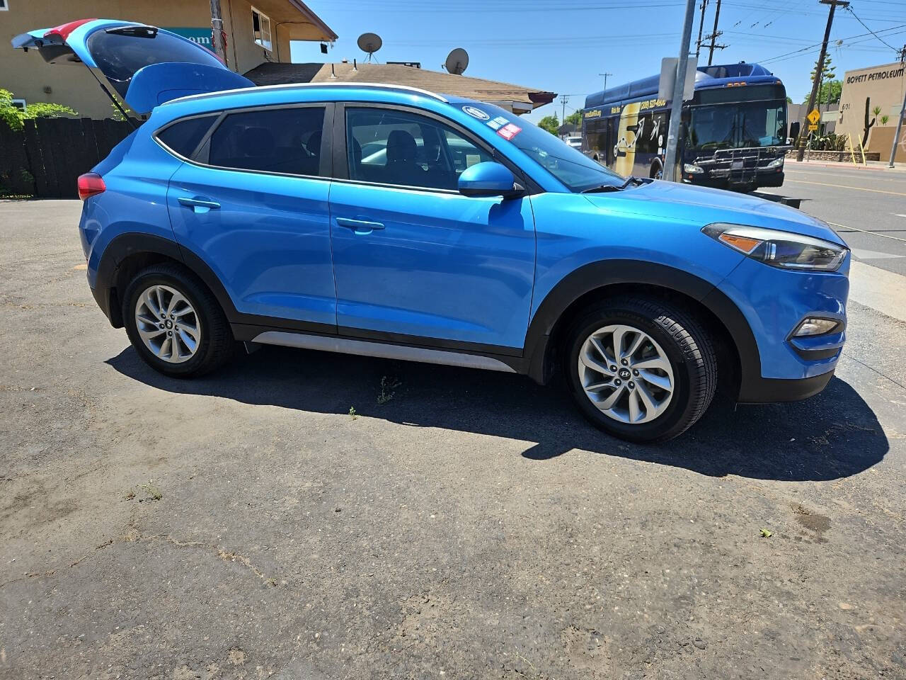 2018 Hyundai TUCSON for sale at LOS ALTOS AUTOMOTRIZ LLC in Modesto, CA