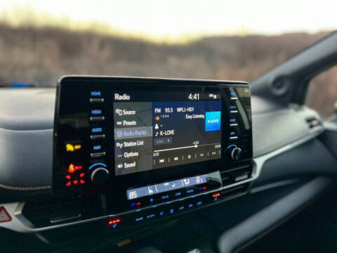 2021 Toyota Sienna XSE 7-Passenger