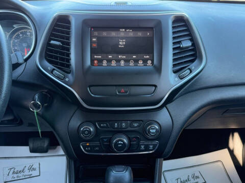 2019 Jeep Cherokee Latitude