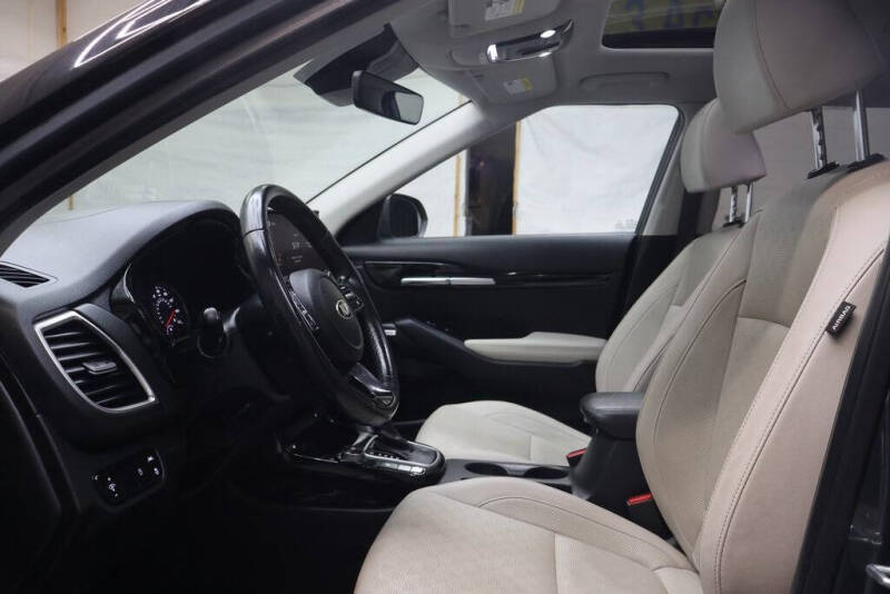 2021 Kia Seltos SX Turbo