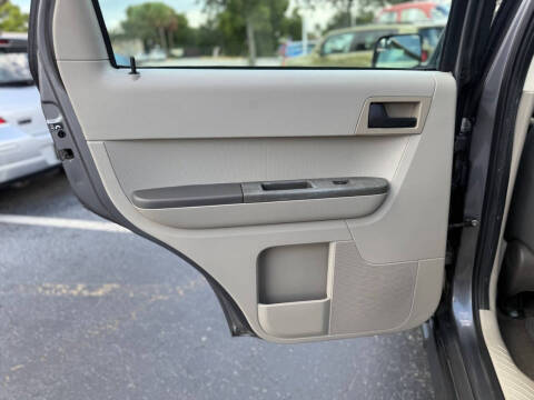2012 Ford Escape XLS