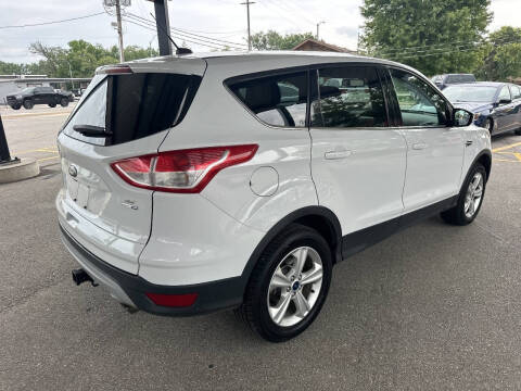 2016 Ford Escape SE