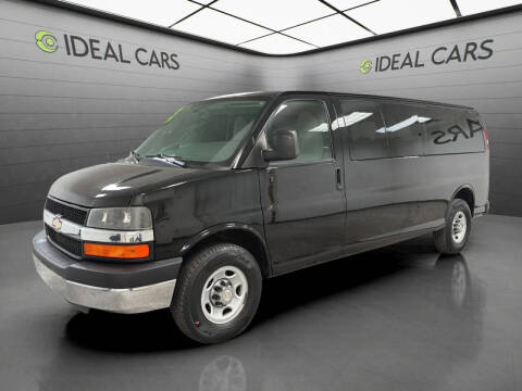 2013 Chevrolet Express LT 3500