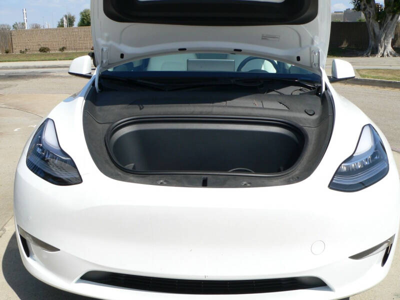 2022 Tesla Model Y Long Range