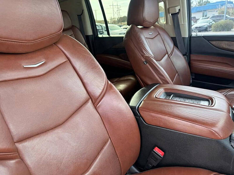 2016 Cadillac Escalade ESV Luxury Collection