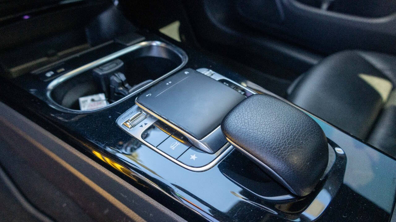 2020 Mercedes Benz CLA 250 photo 26