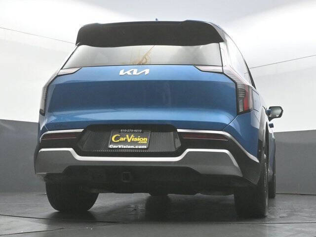 2024 Kia EV9 Land